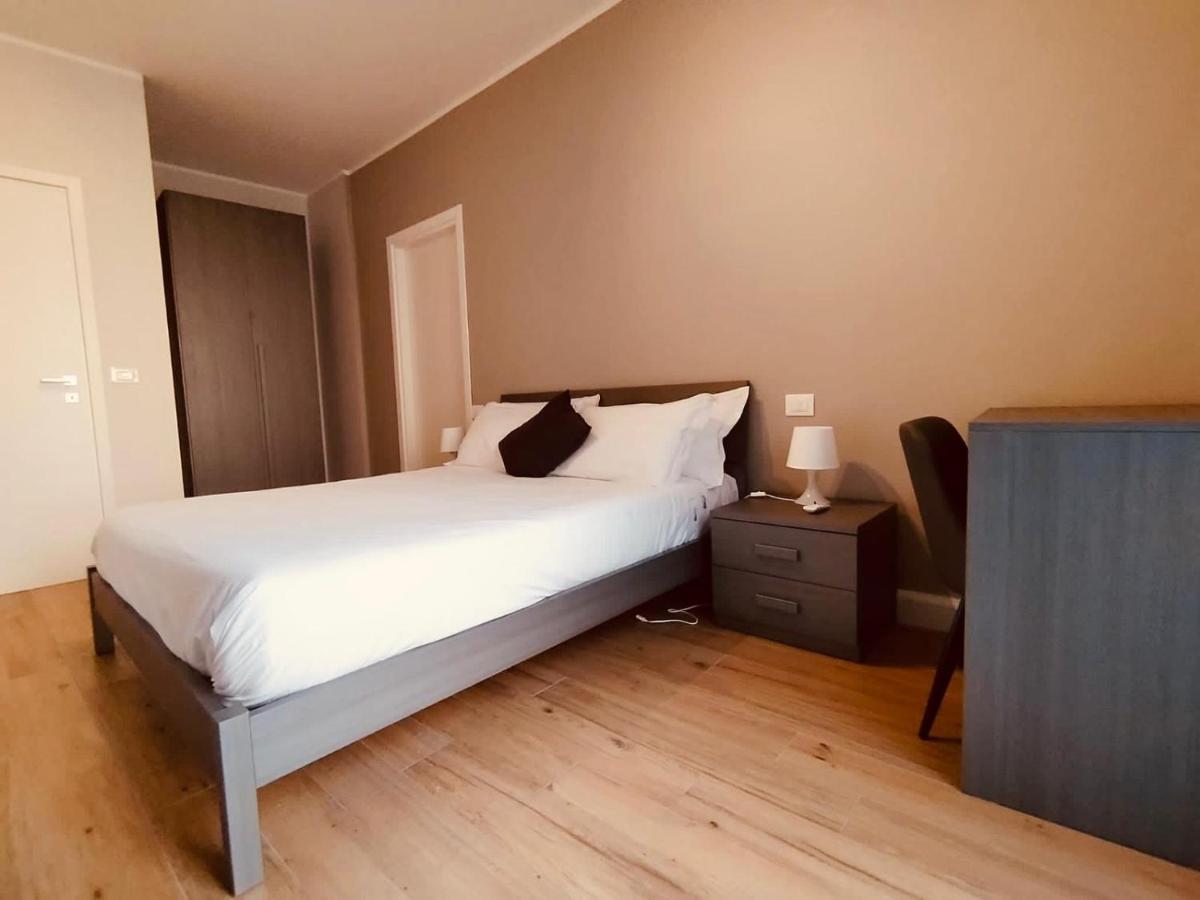 Hh Hermoso Housing Asti Kültér fotó