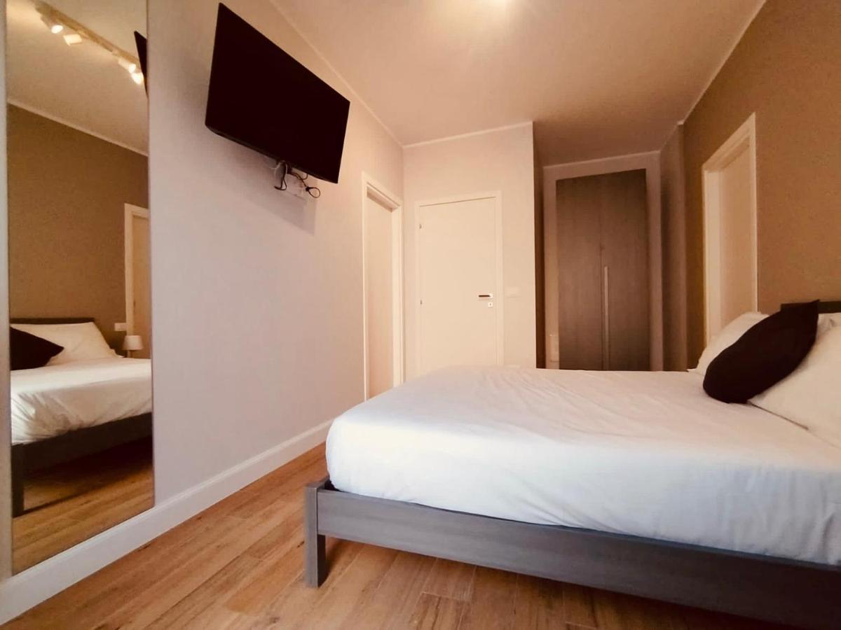 Hh Hermoso Housing Asti Kültér fotó