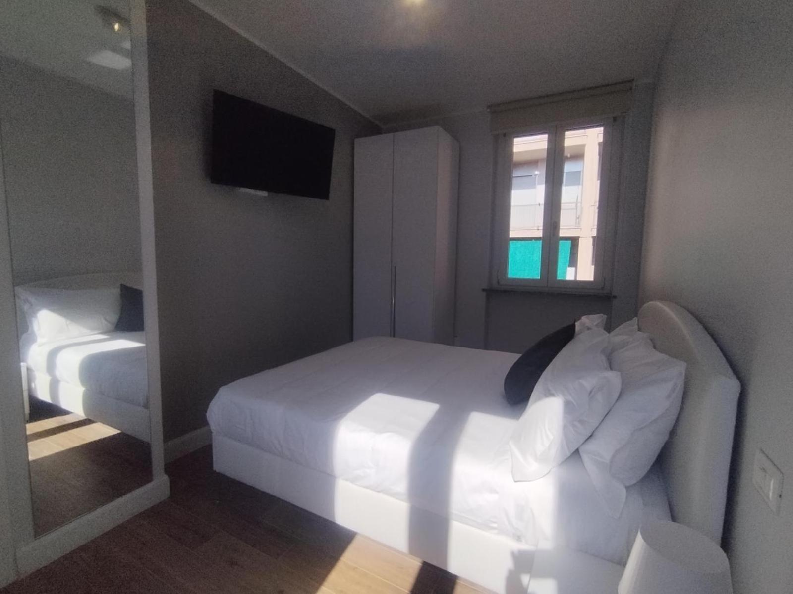 Hh Hermoso Housing Asti Kültér fotó