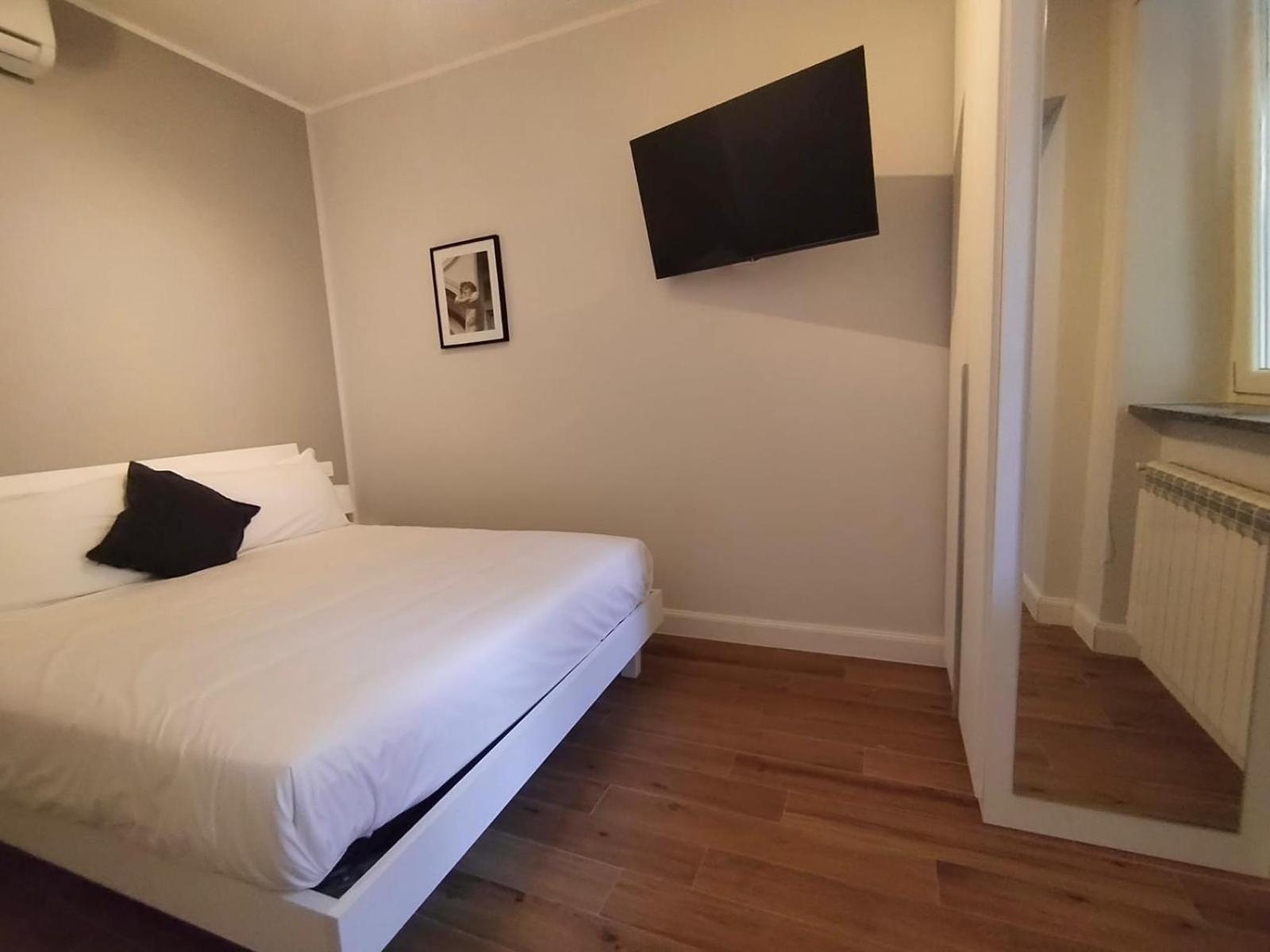 Hh Hermoso Housing Asti Kültér fotó